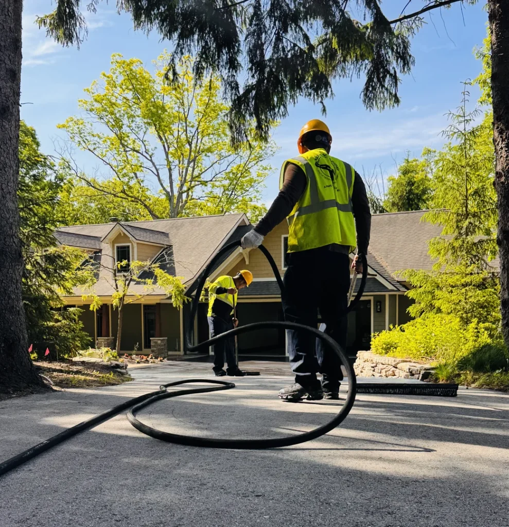 Asphalt Sealcoating Company Serving Green Bay & Surrounding Communities