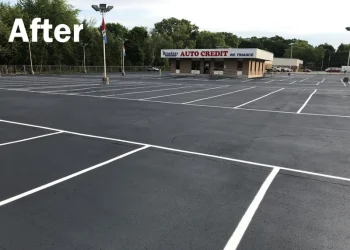 after picture of a newly repaired parking lot by asphalt seal & repair